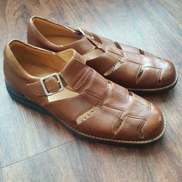 johnston and murphy mens sandals